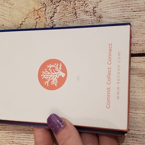 4Ocean Bracelet   - Picture 4 of 13